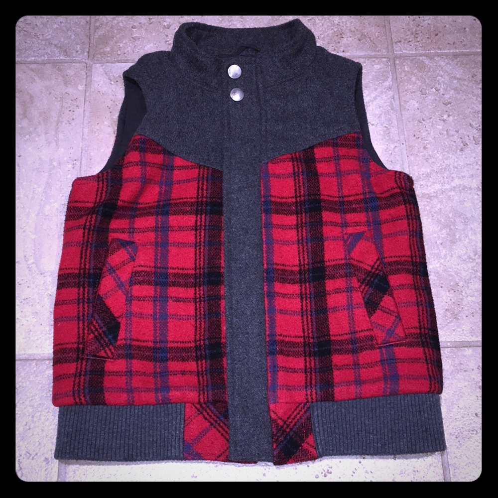 OshKosh Boys Plaid Vest